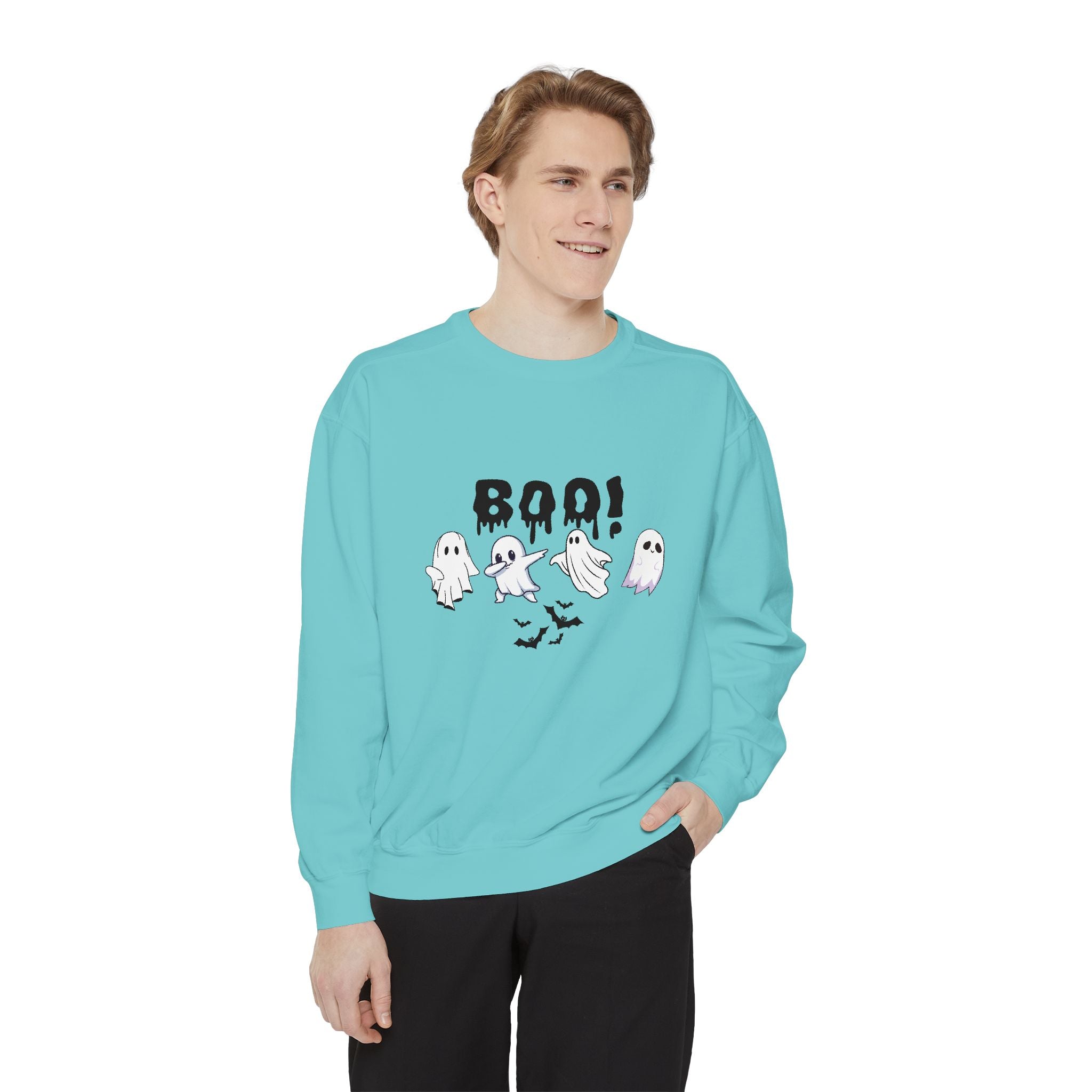 Boo Ghost Sweatshirt, Halloween Cozy Top, Unisex Fall Apparel, Spooky Season Gift, Casual Sweatshirt for Celebrations